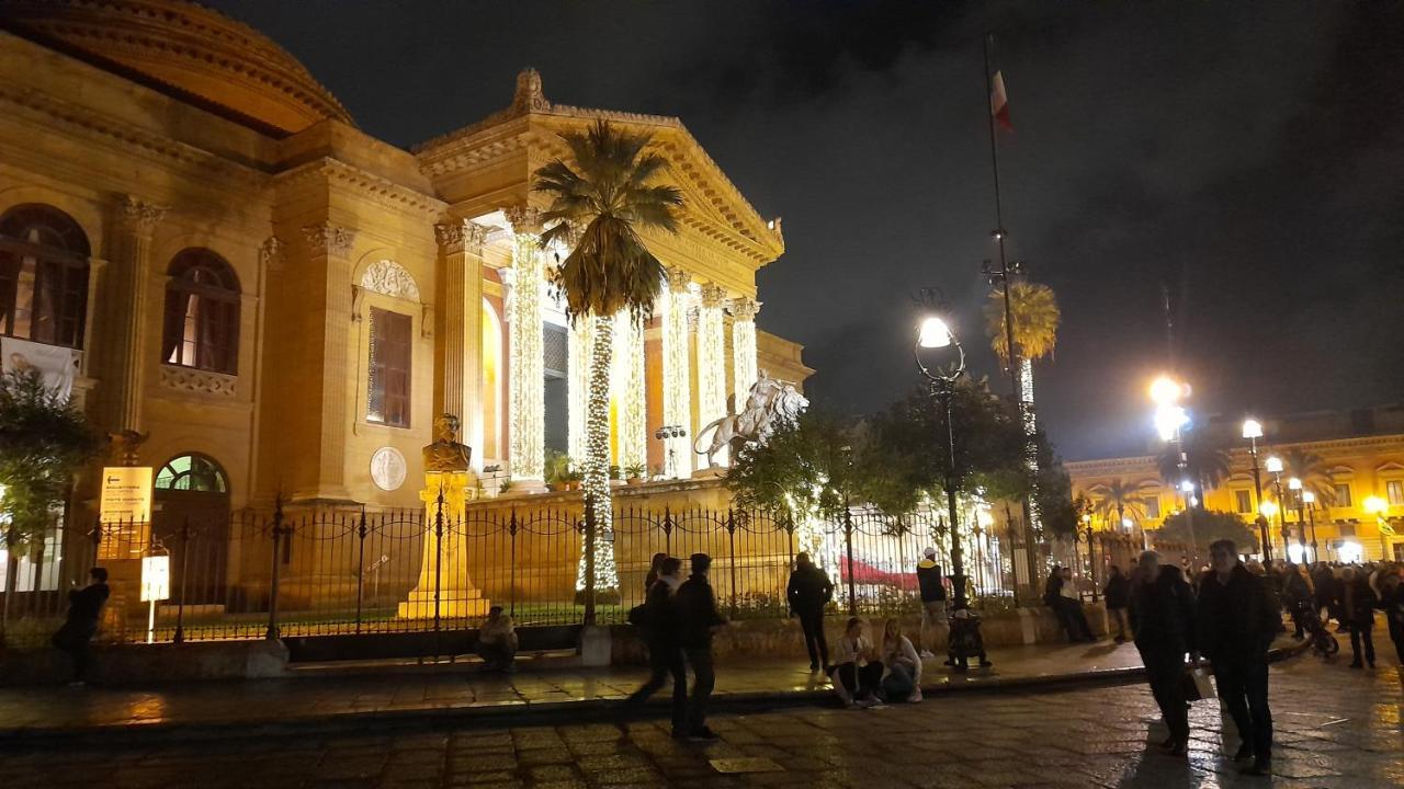 Casa Vacanza Gio Palermo Exteriör bild