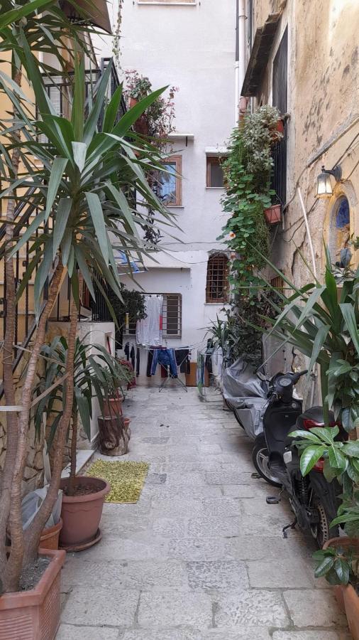Casa Vacanza Gio Palermo Exteriör bild