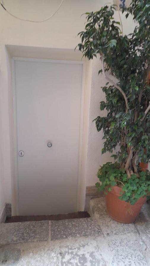 Casa Vacanza Gio Palermo Exteriör bild